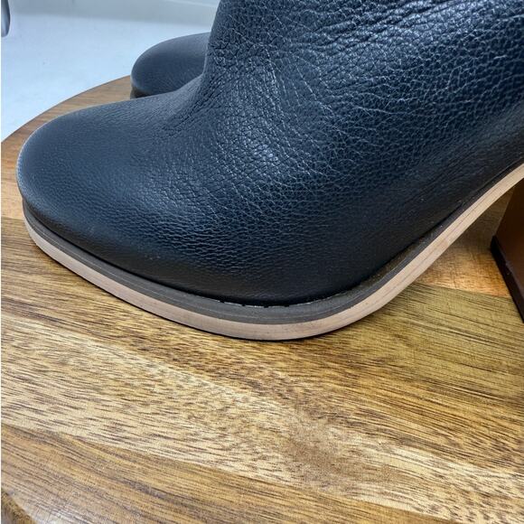 See by Chloe Boots Womens Leather Scalloped Accent Black Leather Size 8 US 39 EU - Picture 6 of 11